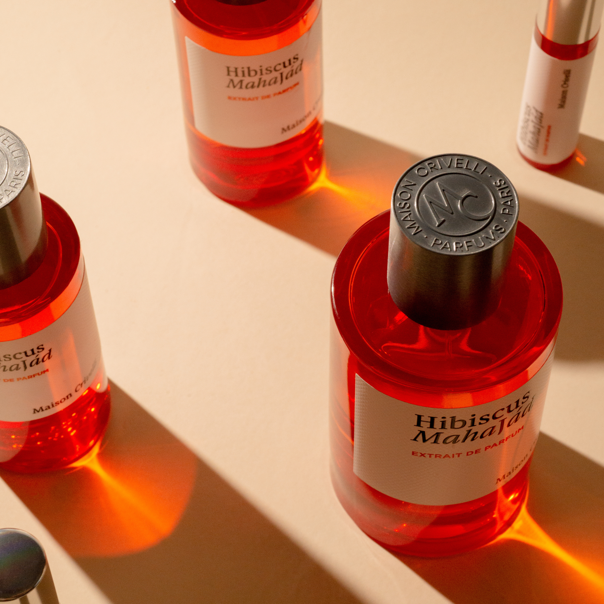 Hibiscus Mahajad Extrait by Maison Crivelli